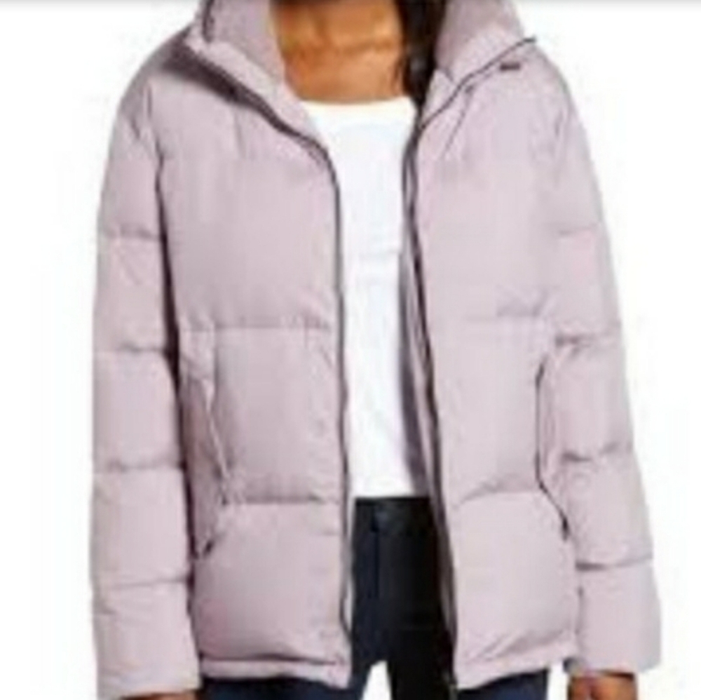 Bernardo Purple Duck Down Coat Fully Lined Two Front Pockets Puffer Size Large